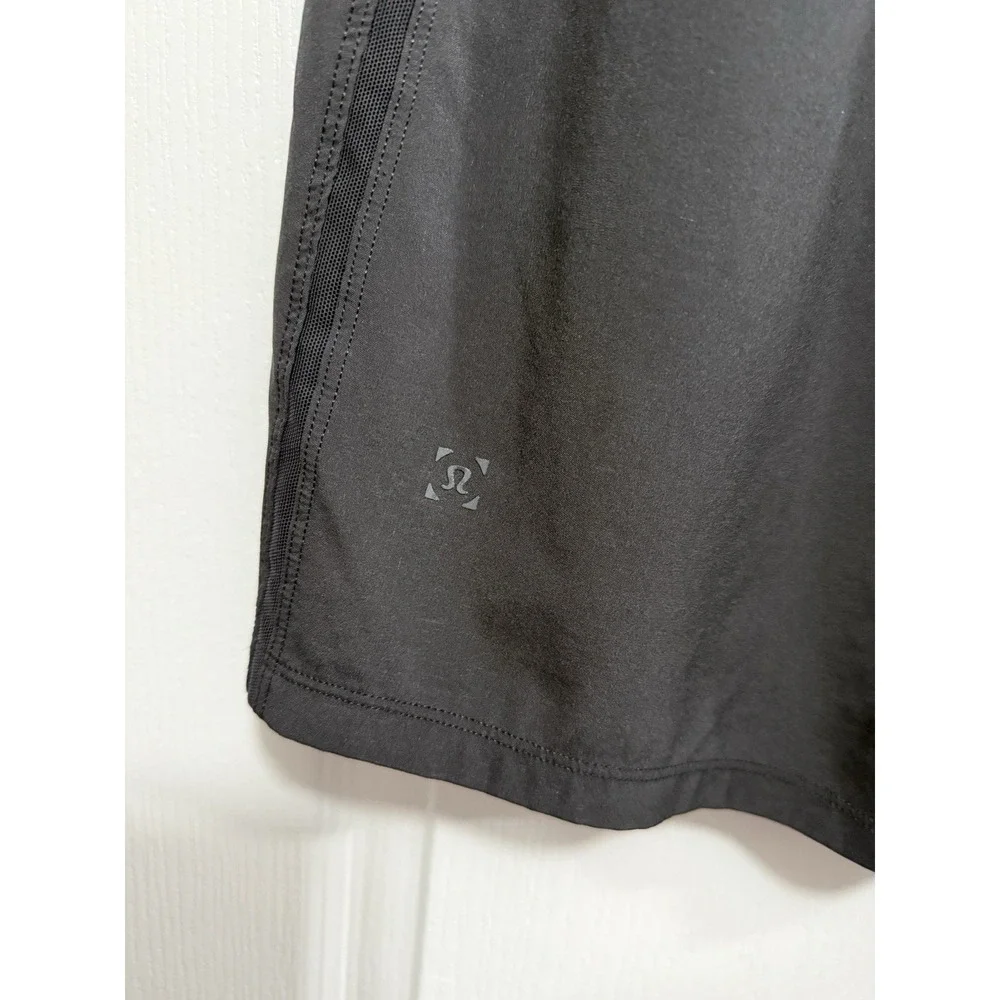 Lululemon Pace Breaker Linerless Shorts Men's‎ S Black Skull Unlined Athleisure